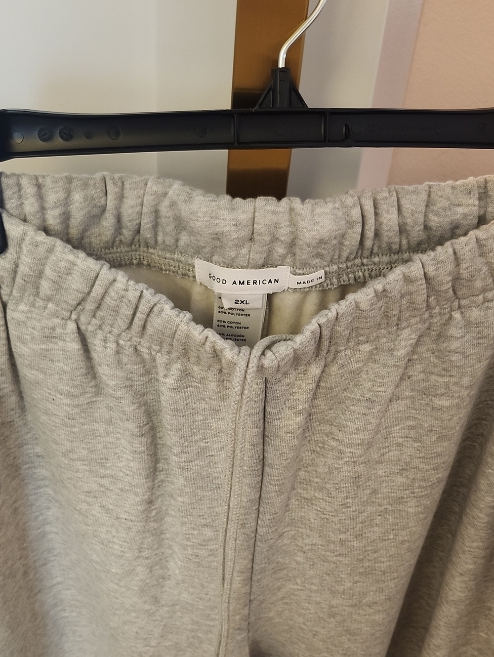 Good American  Light Gray Jogger Sweatpants